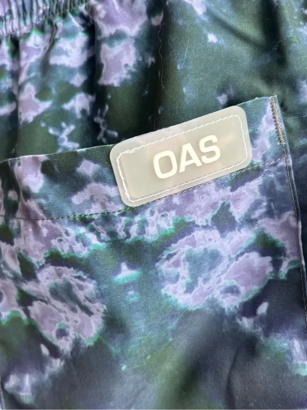 OAS Sweden Men's Green, Navy Purple & White Tie-Dye Ombré Swim Trunks Size XL 4”